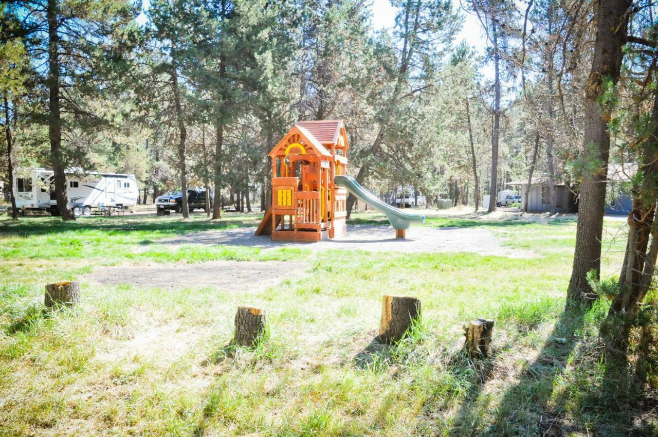 Bend-Sunriver Camping Resort Cottage 1 Exterior photo